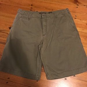 Men’s Old Navy shorts. Size 38